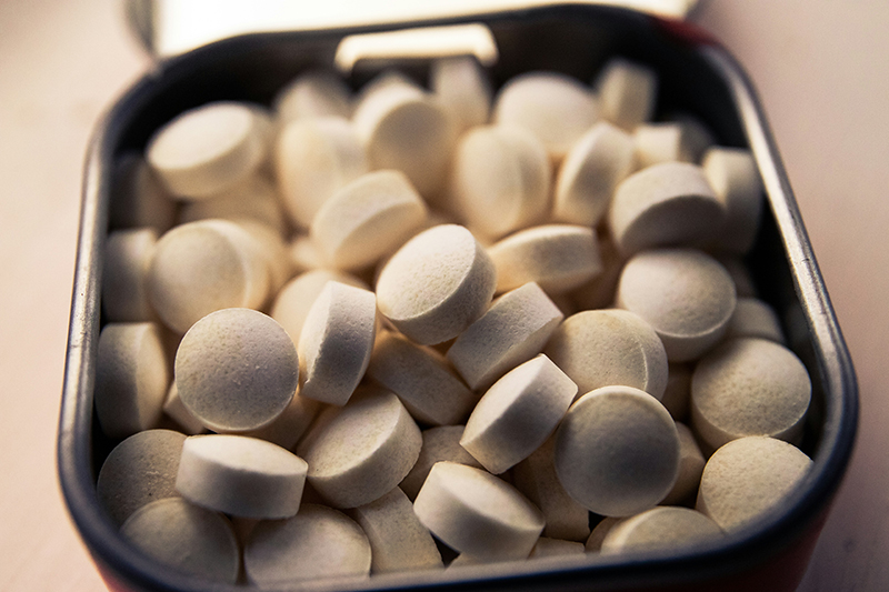 Optimizing Tablet Compression Parameters: Pressure, Speed & Properties in Pharma