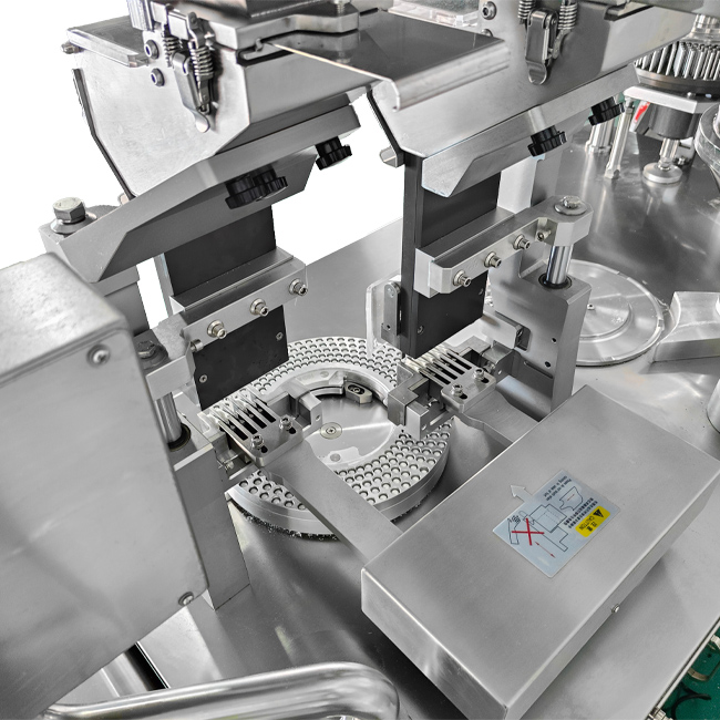 CGN-208DS Semi-automatic capsule filling machine