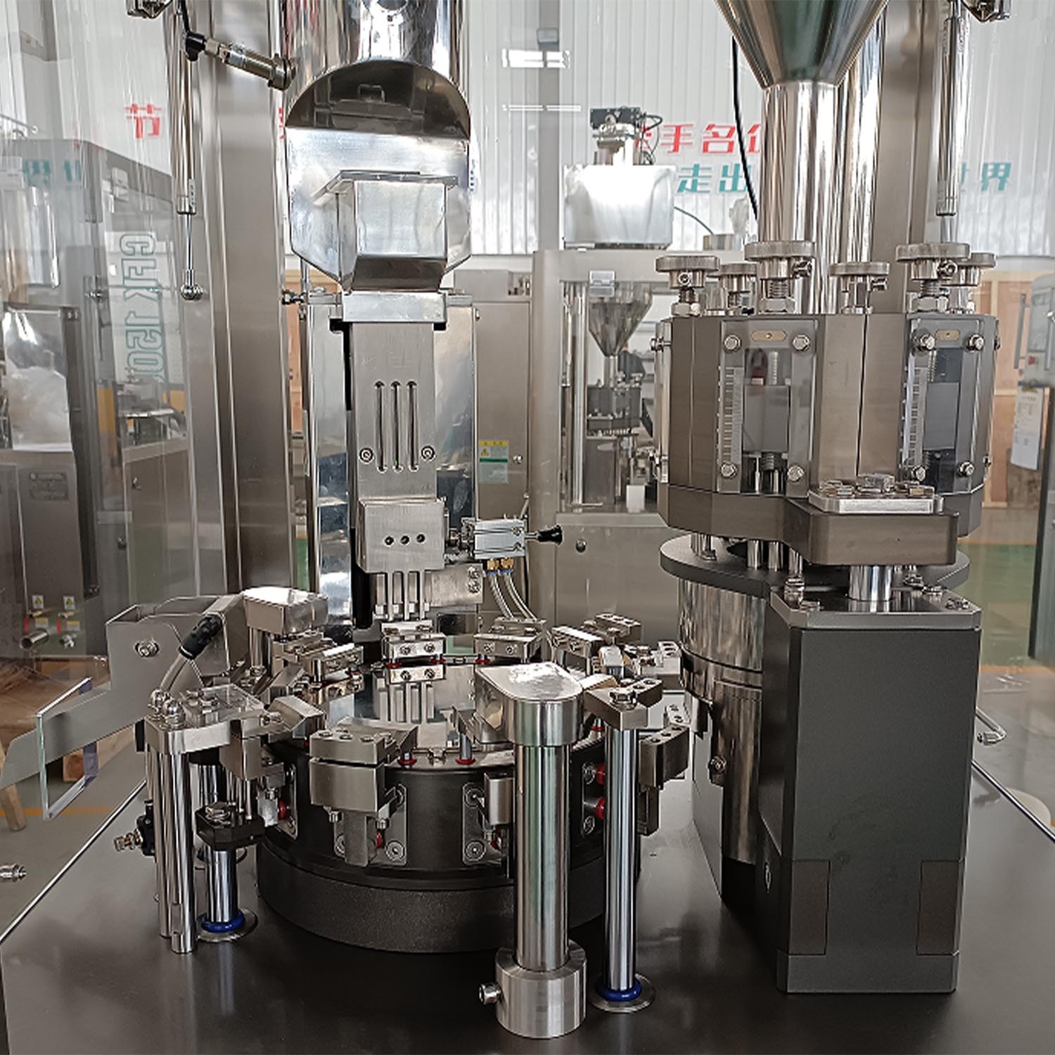 NJP-400C Small Pharmaceutical Powder Pellet Capsule Filling Machine Capsule Filler