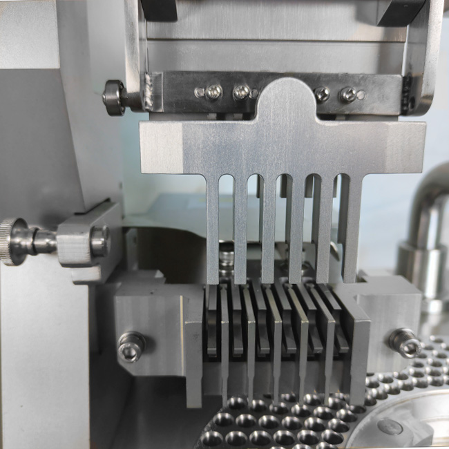 CGN-208D Semi-automatic capsule filling machine